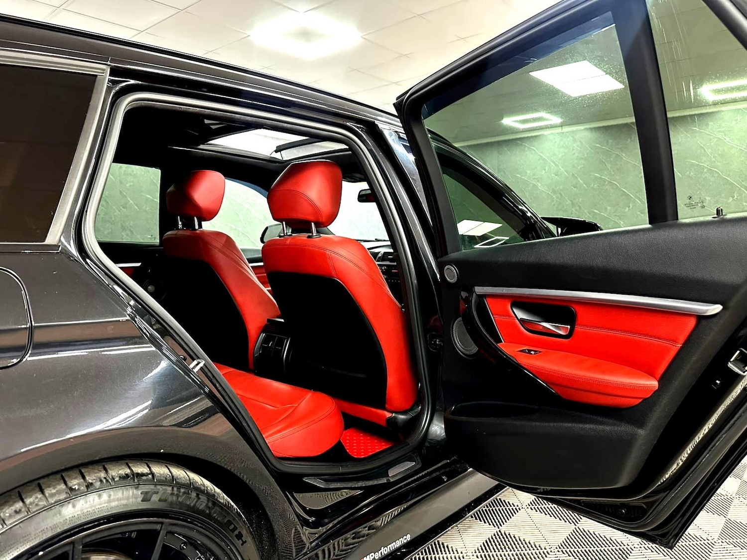 Used BMW 3 Series 2015 for sale - 78135121: Photo 30