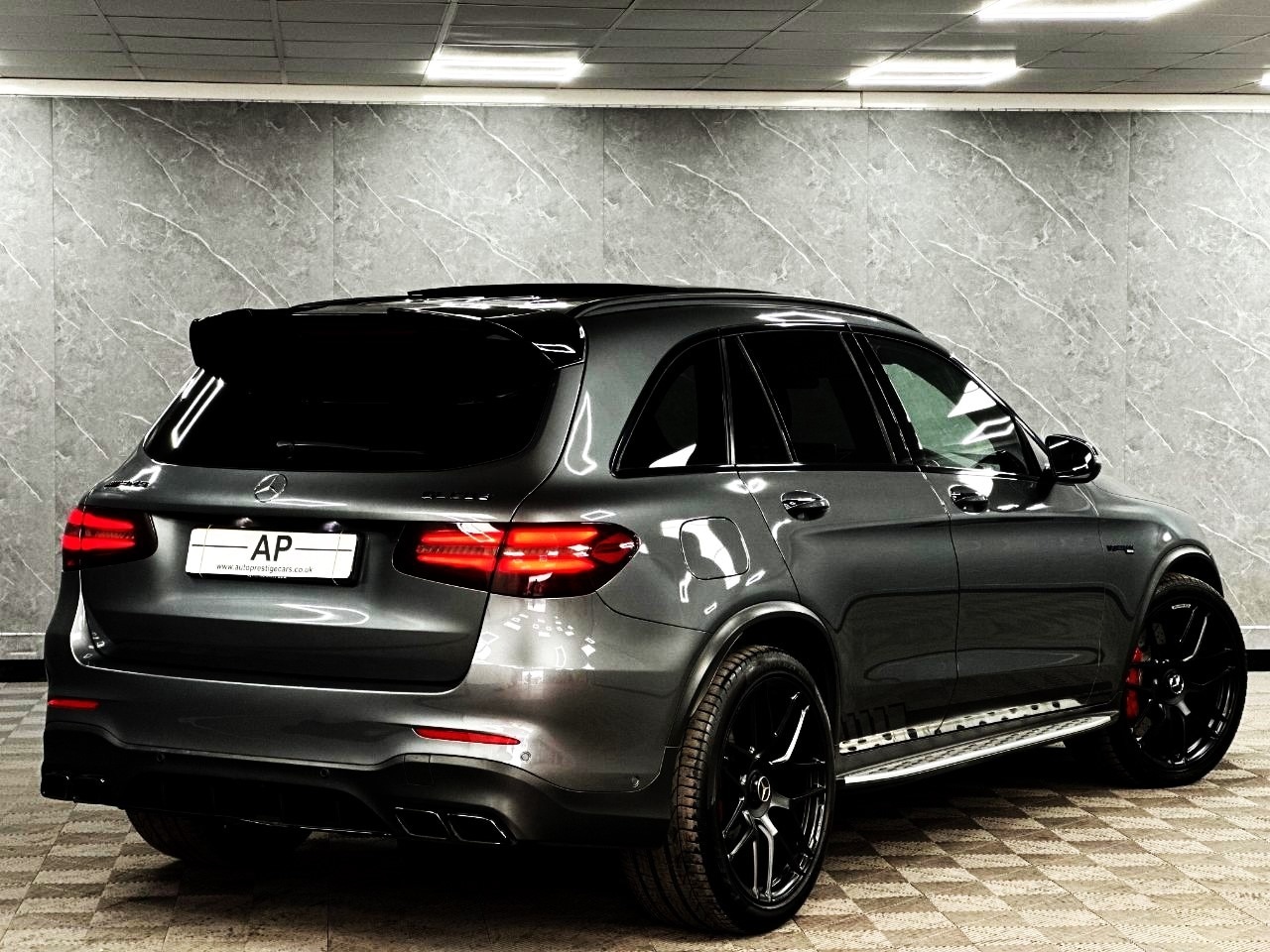 Used Mercedes-Benz GLC 2019 for sale - 77837420: Photo 4