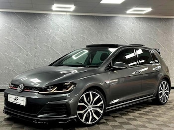 Used Volkswagen Golf 2018 for sale - 78233156: Photo