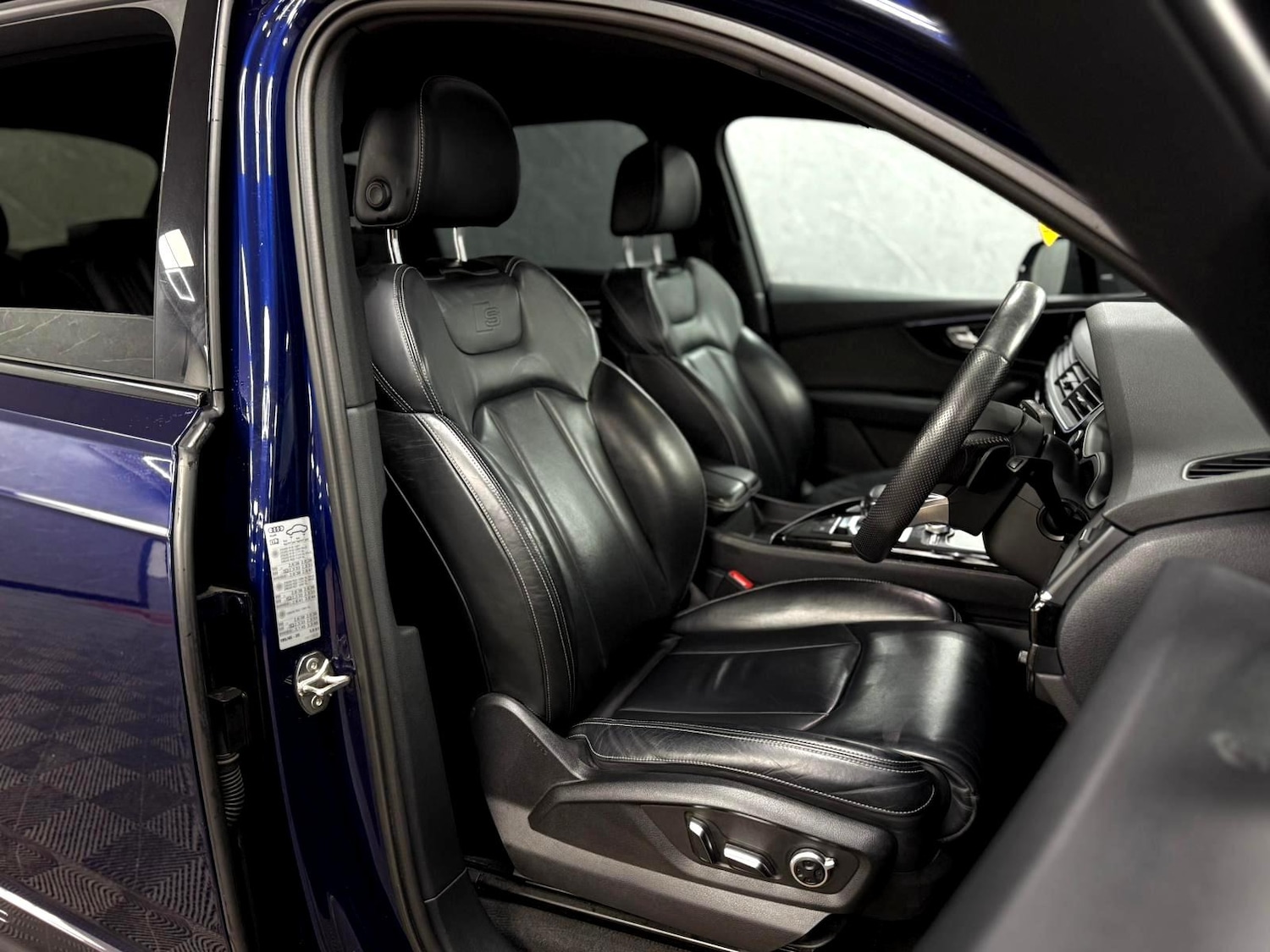 Used Audi Q7 2019 for sale - 76759243: Photo 19