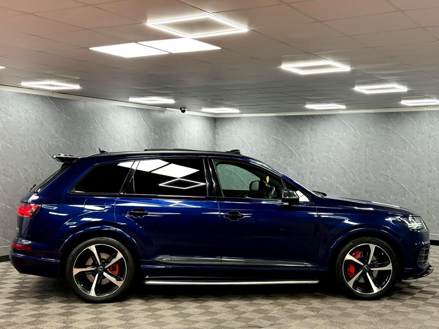 Used Audi Q7 2019 for sale - 76759243: Photo 31