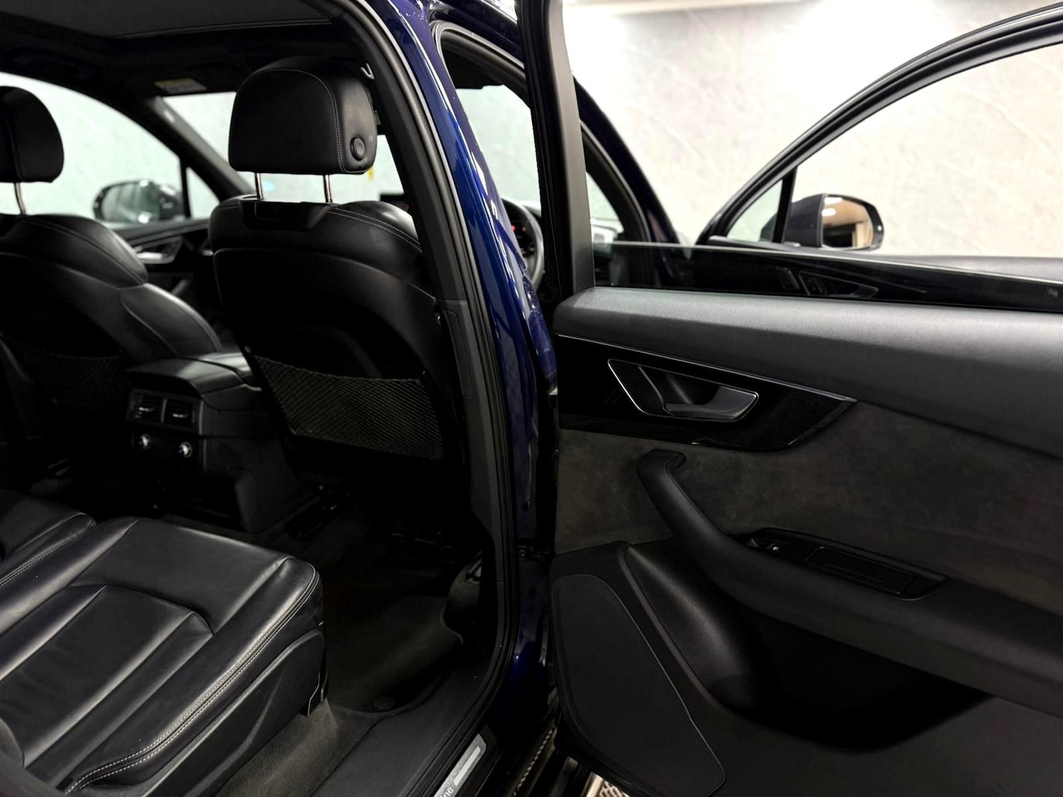 Used Audi Q7 2019 for sale - 76759243: Photo 38