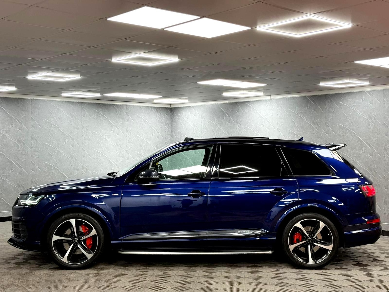 Used Audi Q7 2019 for sale - 76759243: Photo 9