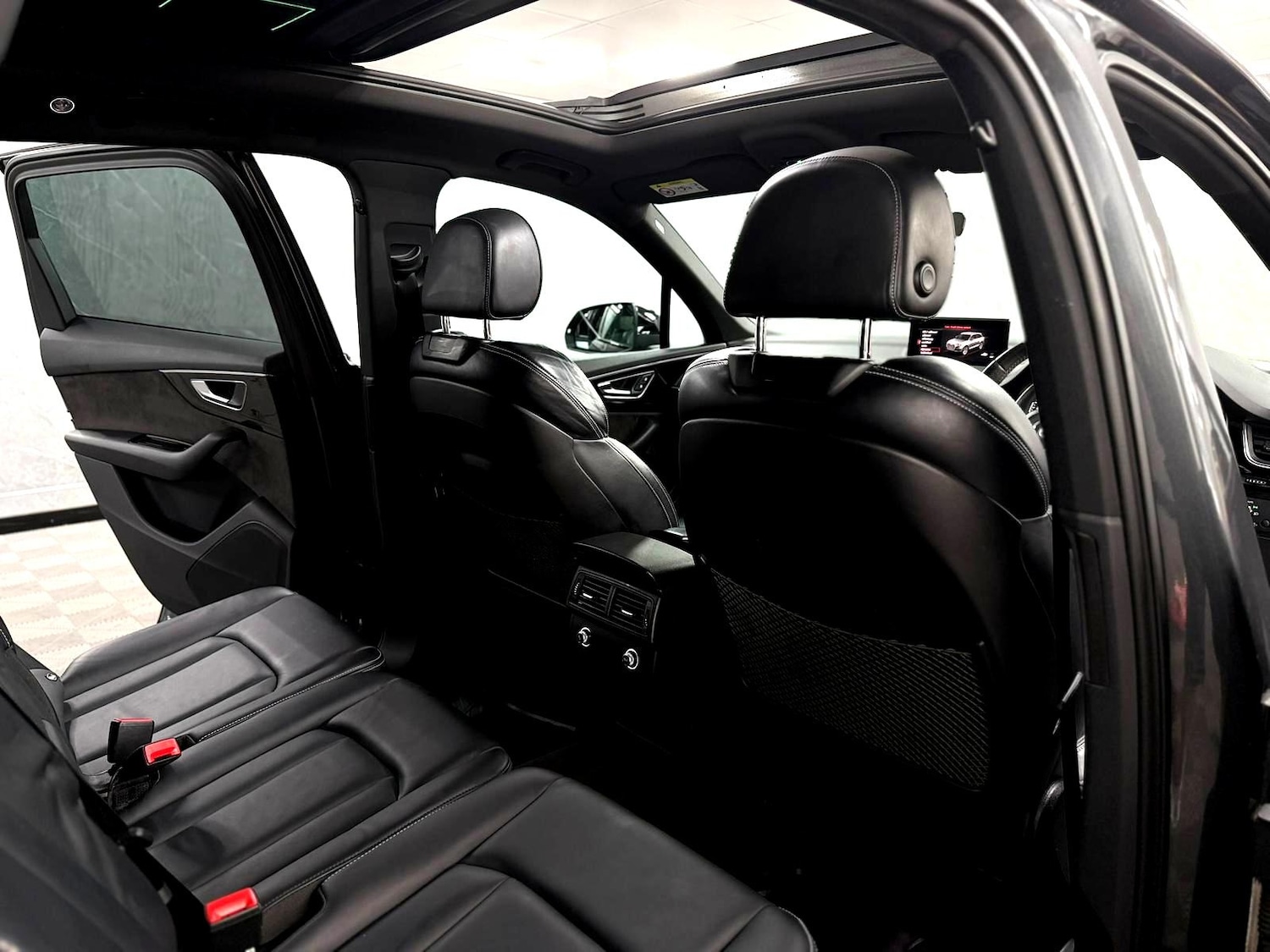 Used Audi Q7 2019 for sale - 78108012: Photo 32