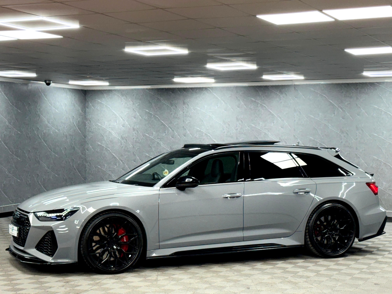 Used Audi RS6 2020 for sale - 76446125: Photo 21