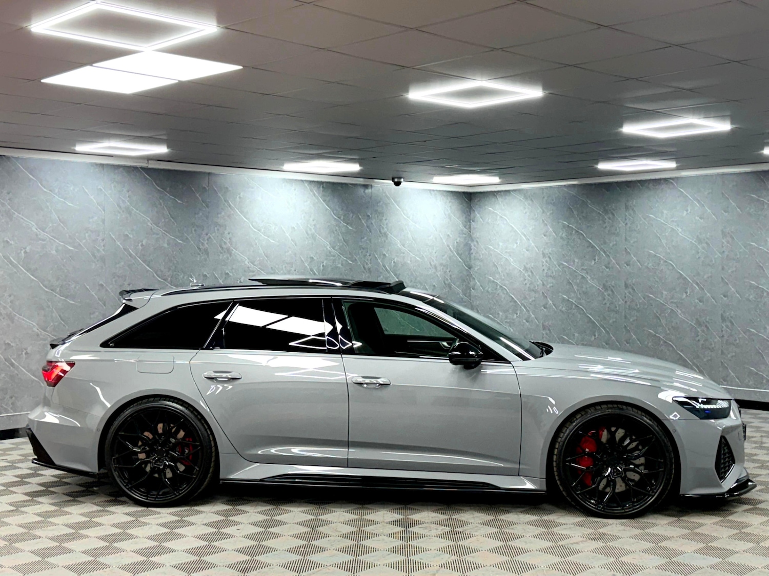 Used Audi RS6 2020 for sale - 76446125: Photo 27