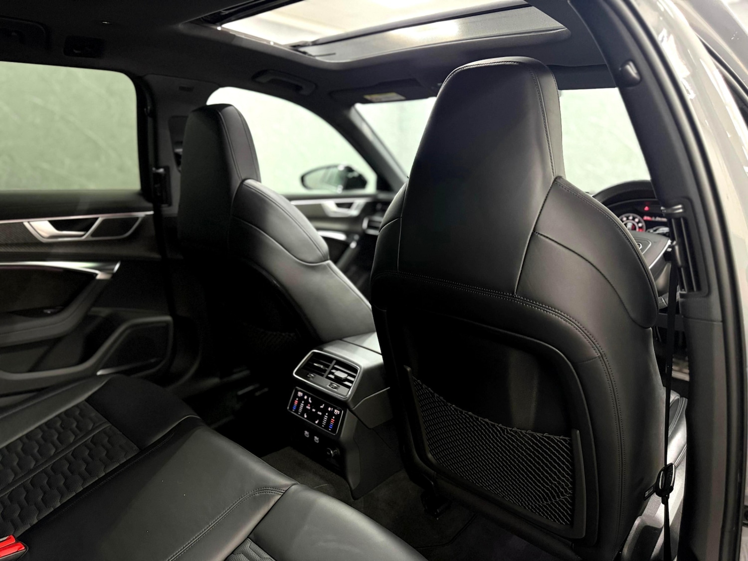 Used Audi RS6 2020 for sale - 76446125: Photo 36