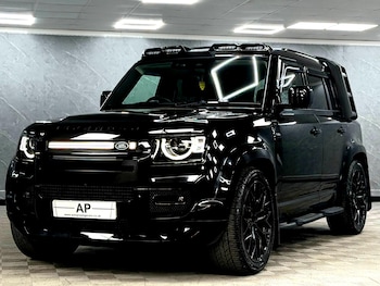 Used Land Rover Defender 2024 for sale - 78405433: Photo