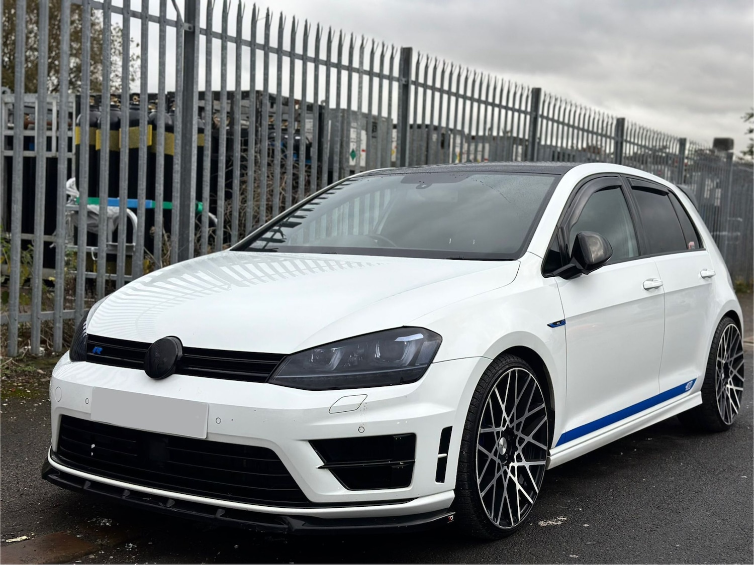 Used Volkswagen Golf 2015 for sale - 76452417: Photo 1