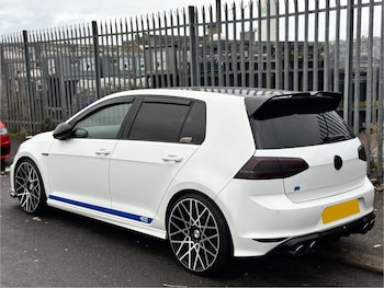 Used Volkswagen Golf 2015 for sale - 76452417: Photo