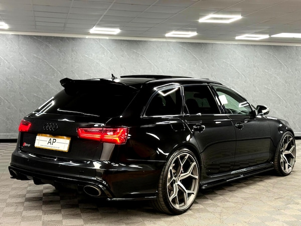 Used Audi RS6 2017 for sale - 76347437: Photo 24