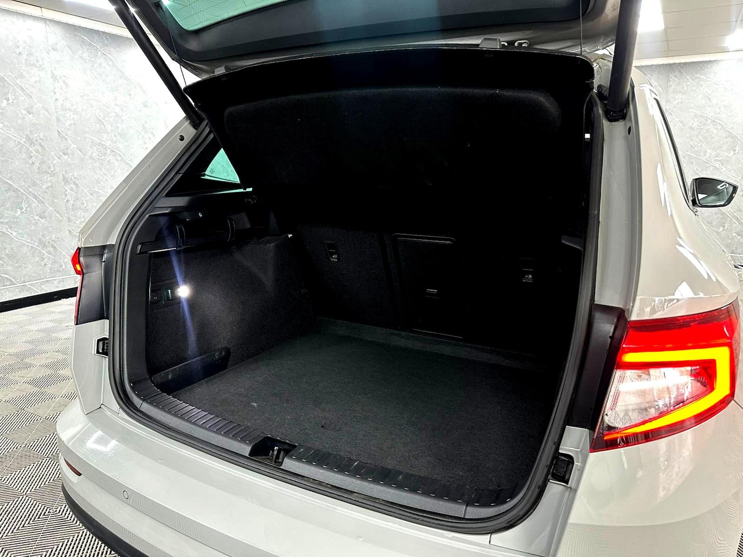 Used Skoda Karoq 2020 for sale - 78135086: Photo 20