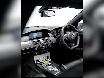 Used BMW M5 2007 for sale - 75883200: Photo