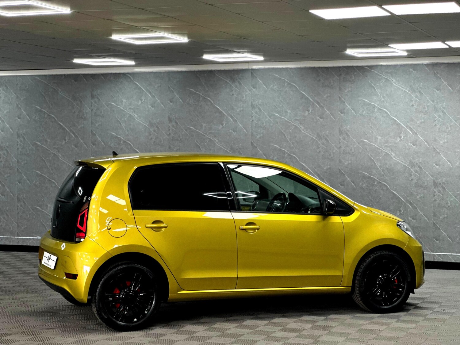 Used Volkswagen up! 2025 for sale - 76135803: Photo 26