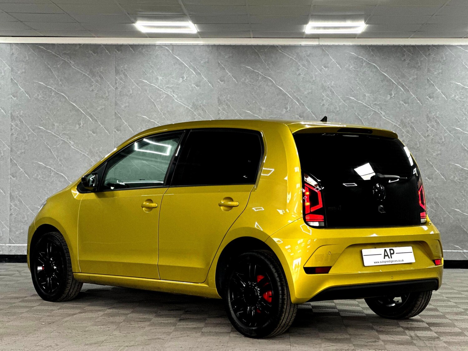 Used Volkswagen up! 2025 for sale - 76135803: Photo 27