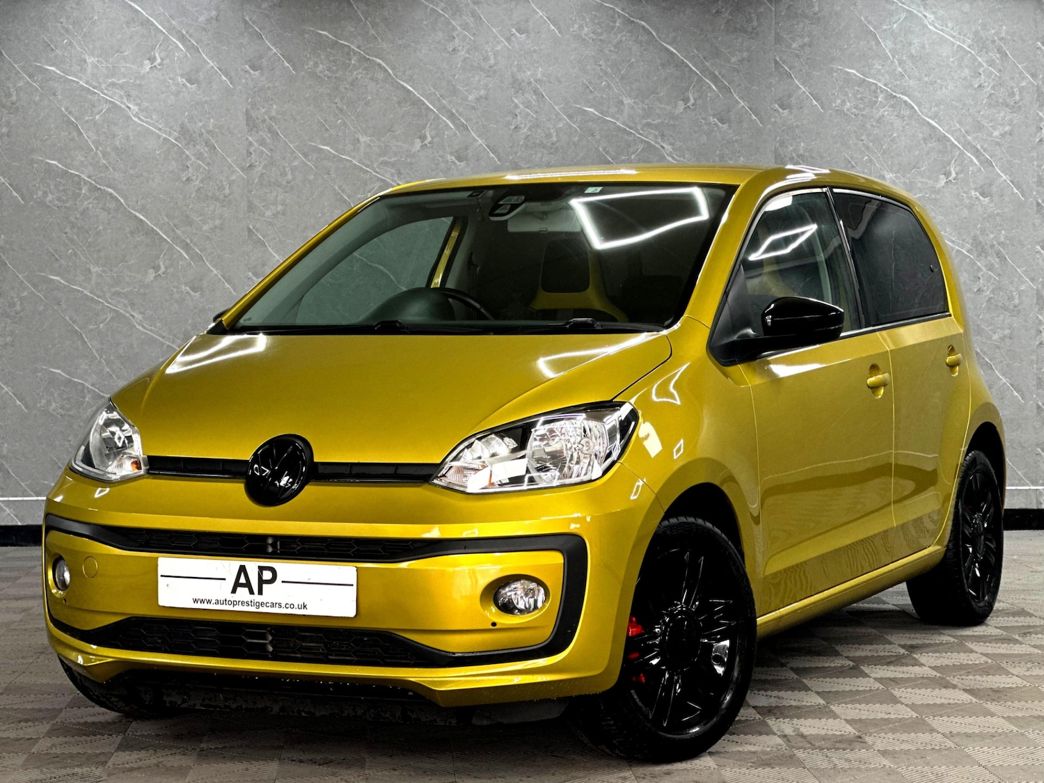Used Volkswagen up! 2025 for sale - 76135803: Photo 37