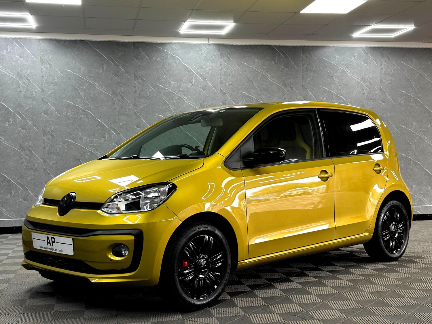 Used Volkswagen up! 2025 for sale - 76135803: Photo 5