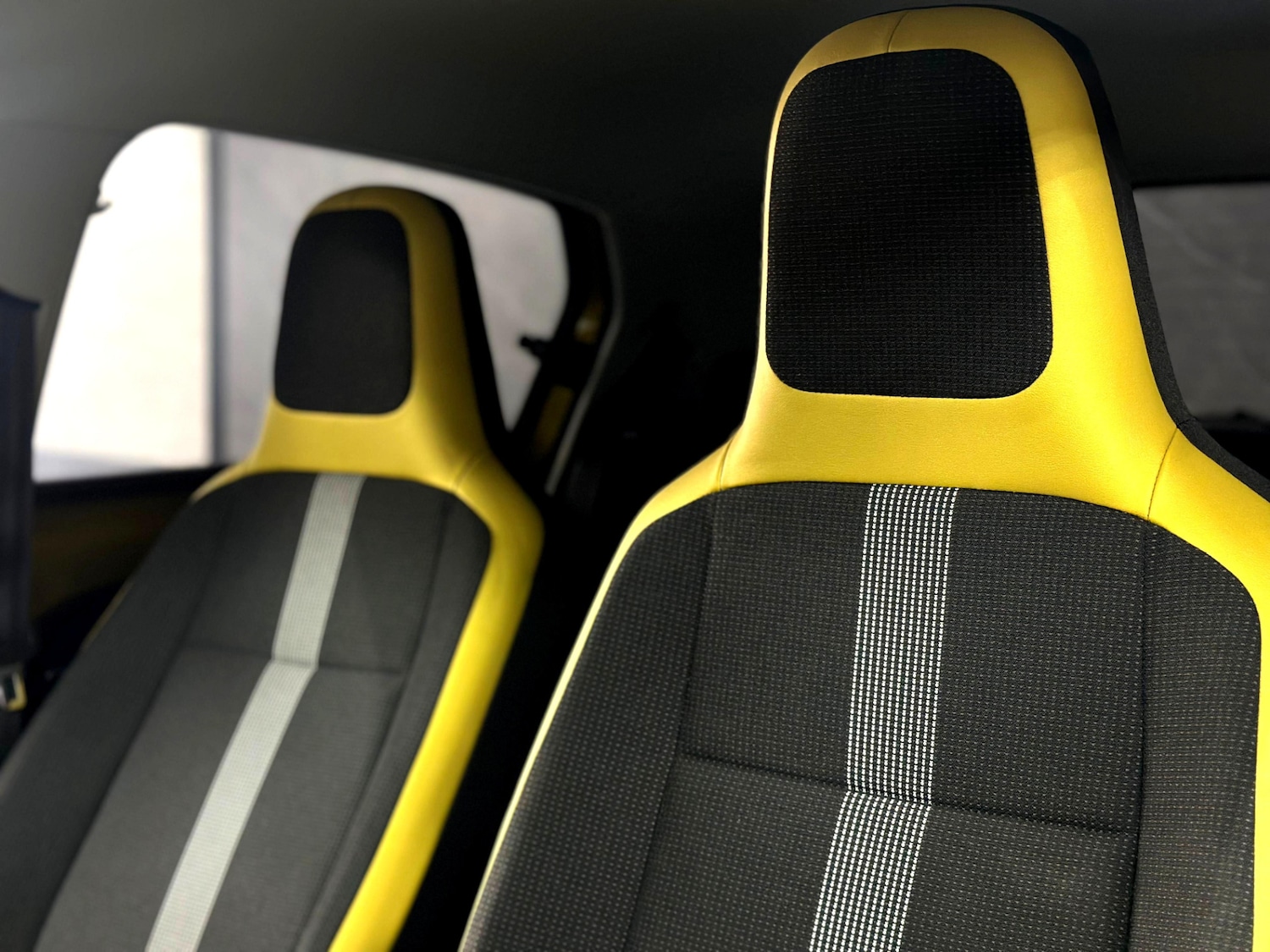 Used Volkswagen up! 2025 for sale - 76135803: Photo 9