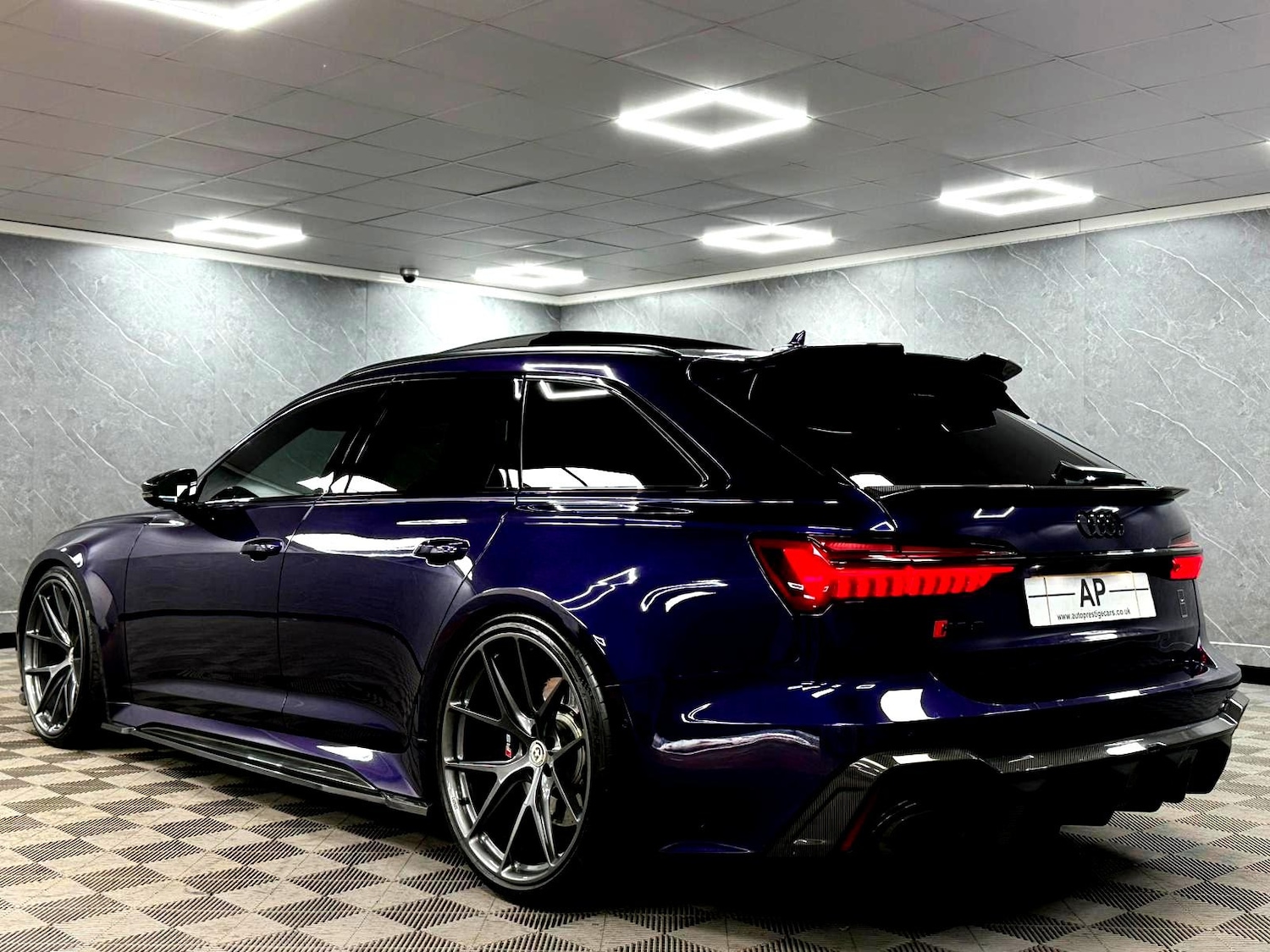 Used Audi RS6 2020 for sale - 77626847: Photo 10