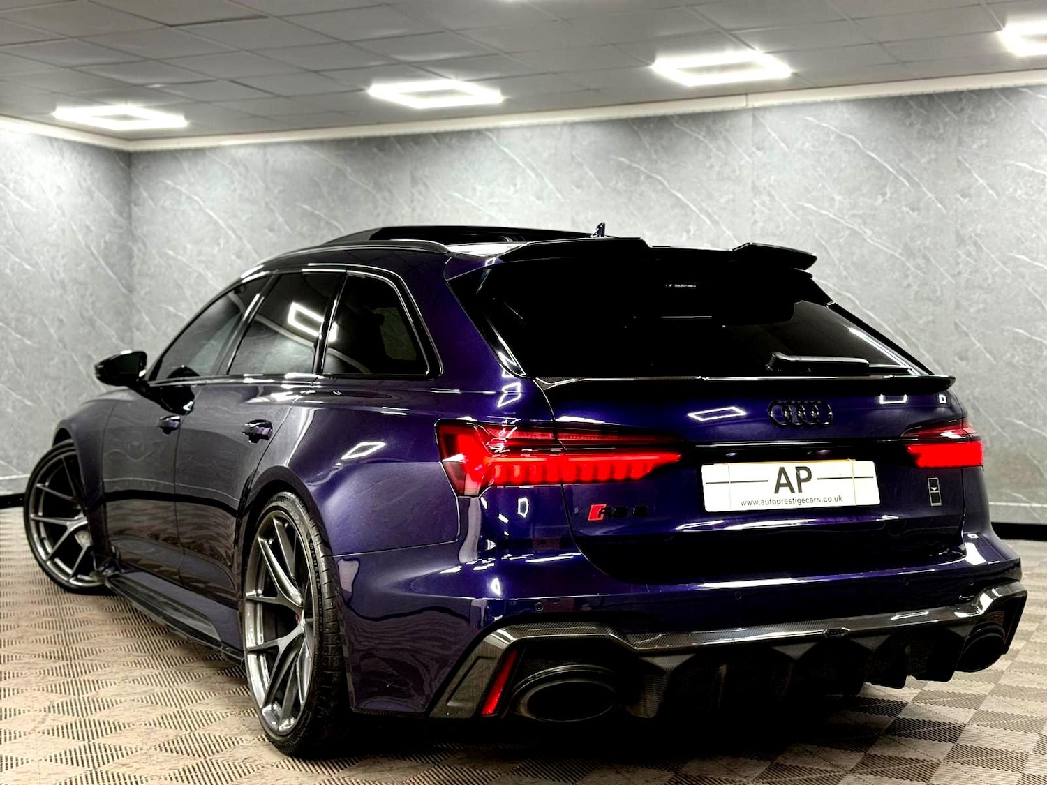 Used Audi RS6 2020 for sale - 77626847: Photo 14