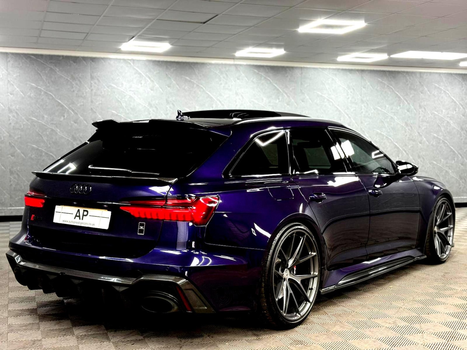 Used Audi RS6 2020 for sale - 77626847: Photo 15