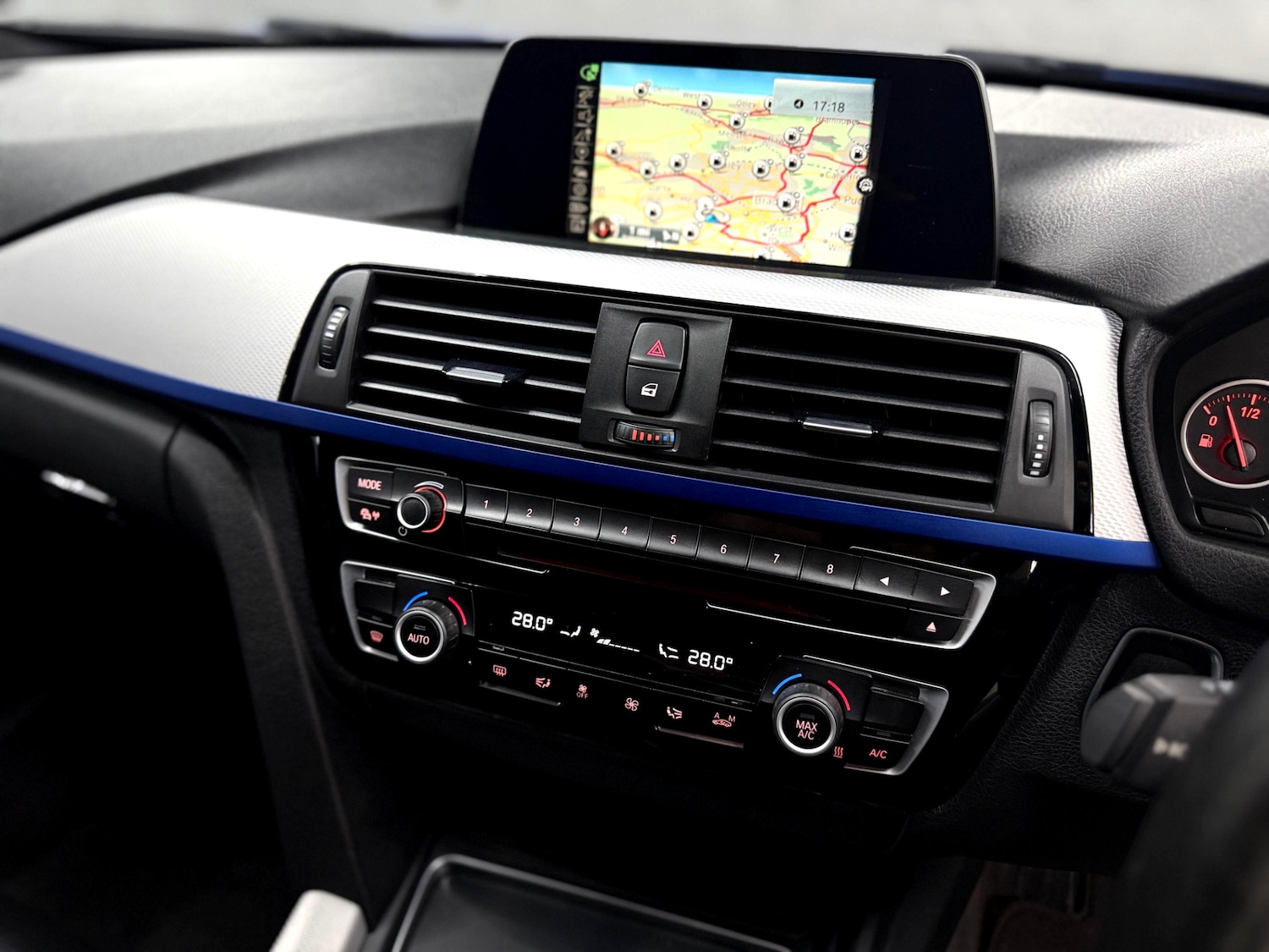 Used BMW 3 Series 2017 for sale - 76948780: Photo 11