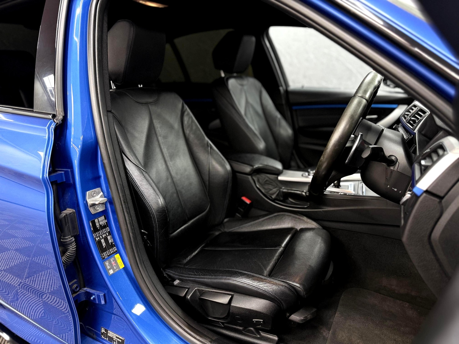 Used BMW 3 Series 2017 for sale - 76948780: Photo 13