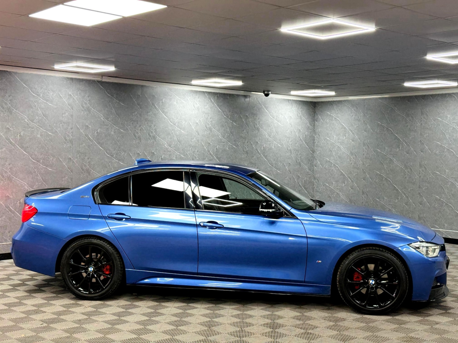 Used BMW 3 Series 2017 for sale - 76948780: Photo 21