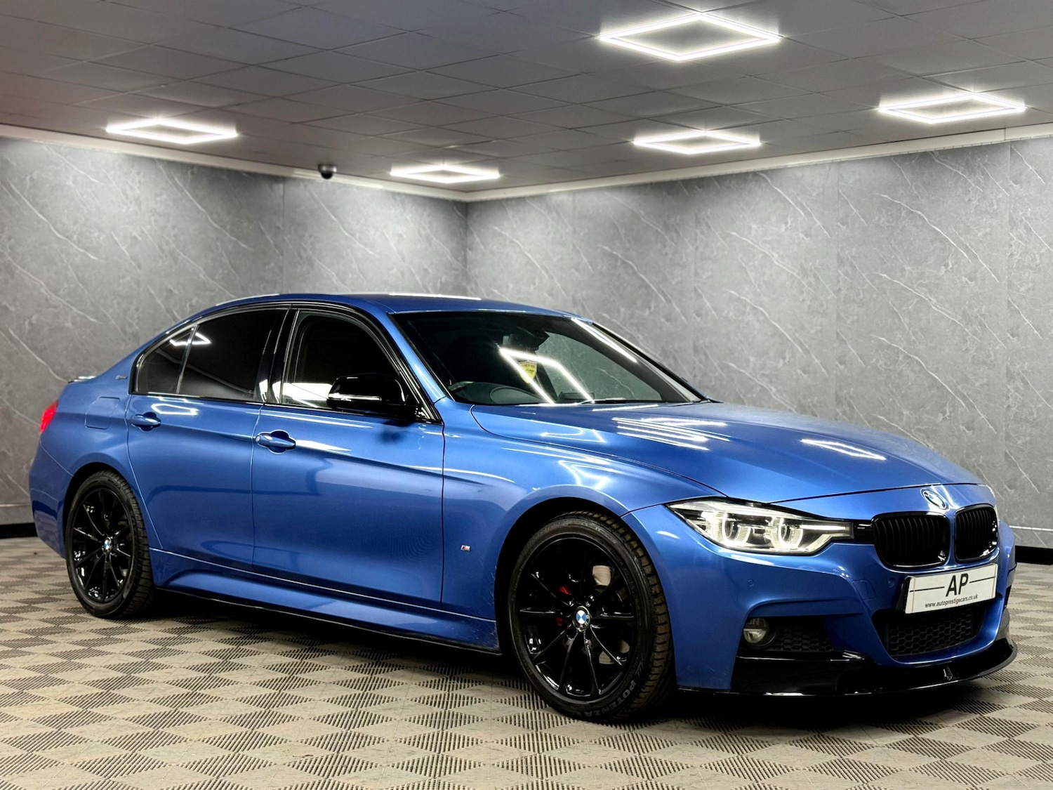 Used BMW 3 Series 2017 for sale - 76948780: Photo 30