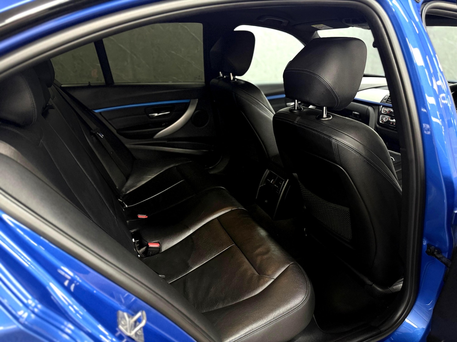 Used BMW 3 Series 2017 for sale - 76948780: Photo 33