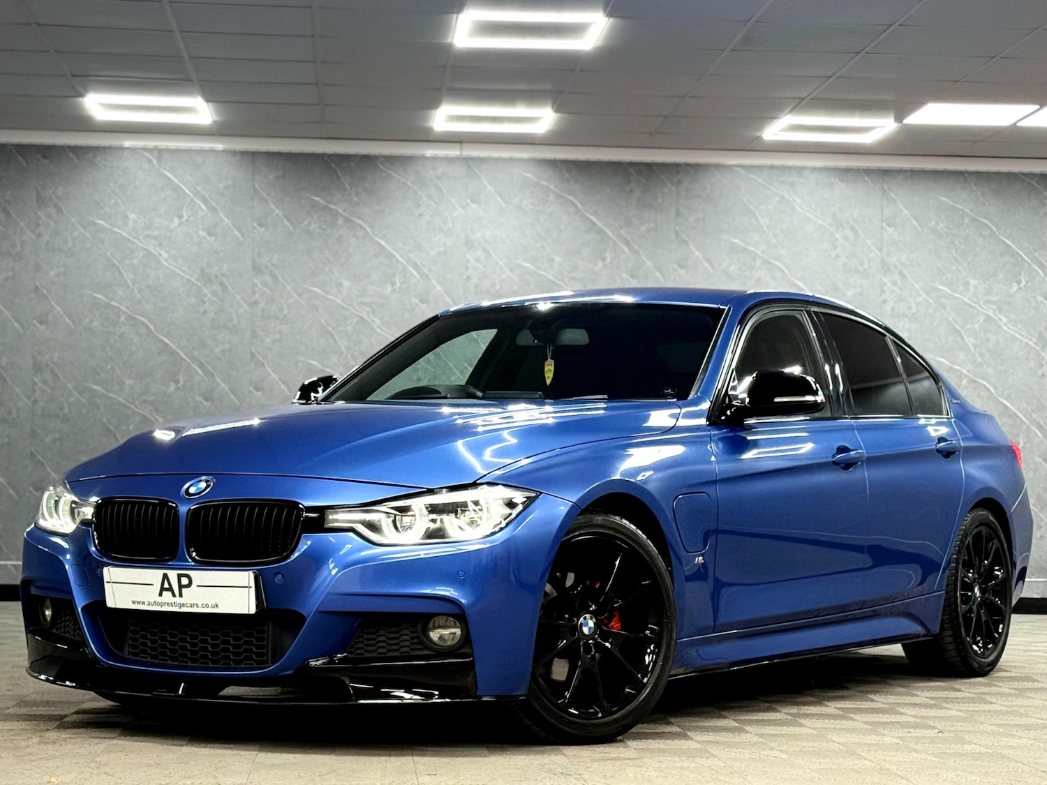 Used BMW 3 Series 2017 for sale - 76948780: Photo 6