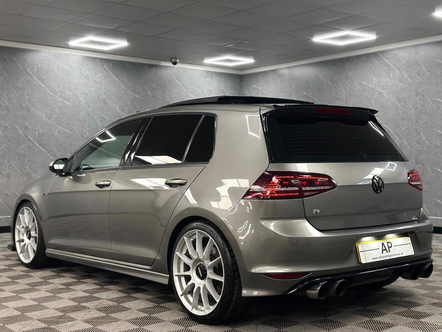 Used Volkswagen Golf 2014 for sale - 76885193: Photo 15
