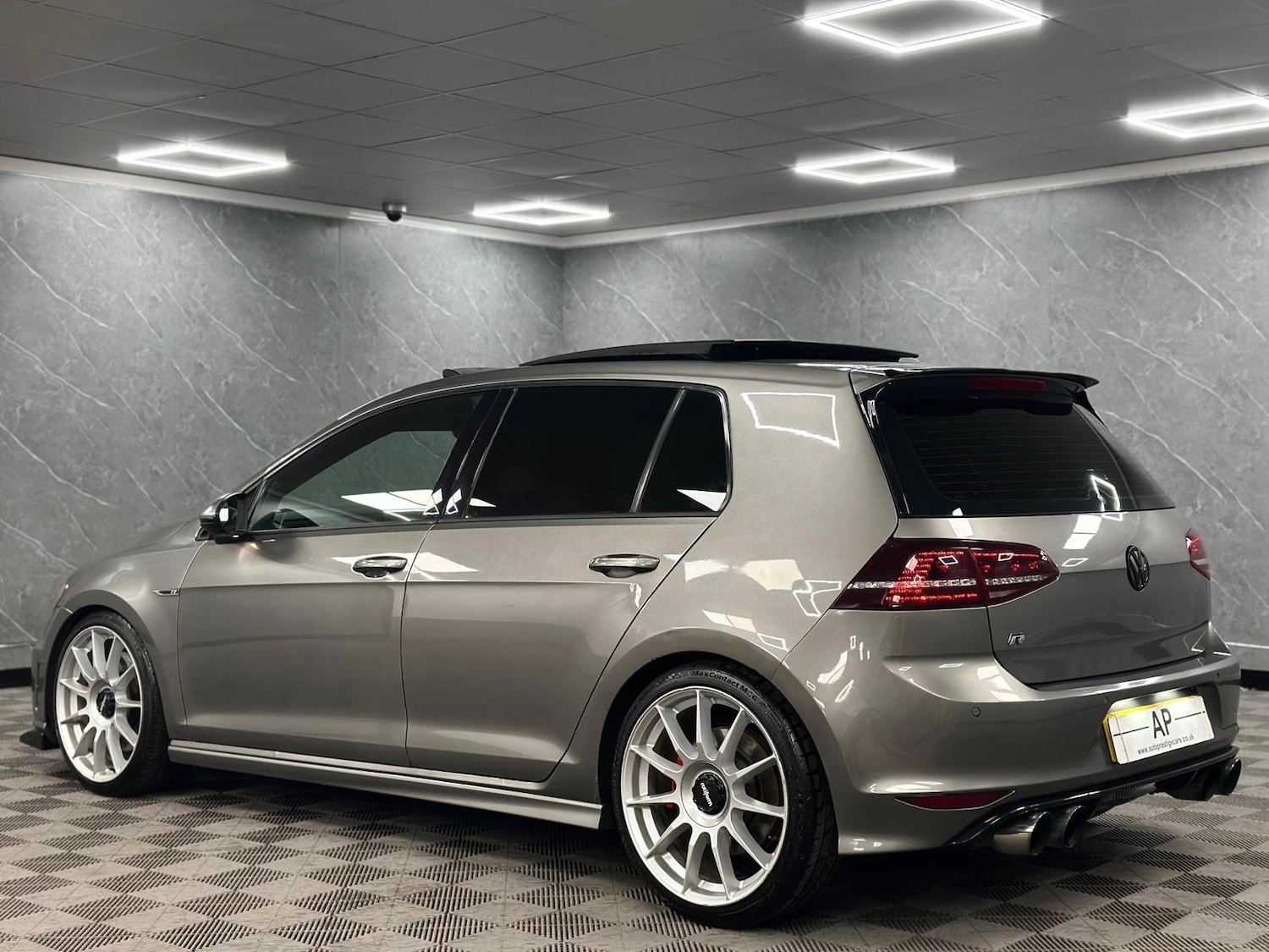 Used Volkswagen Golf 2014 for sale - 76885193: Photo 21