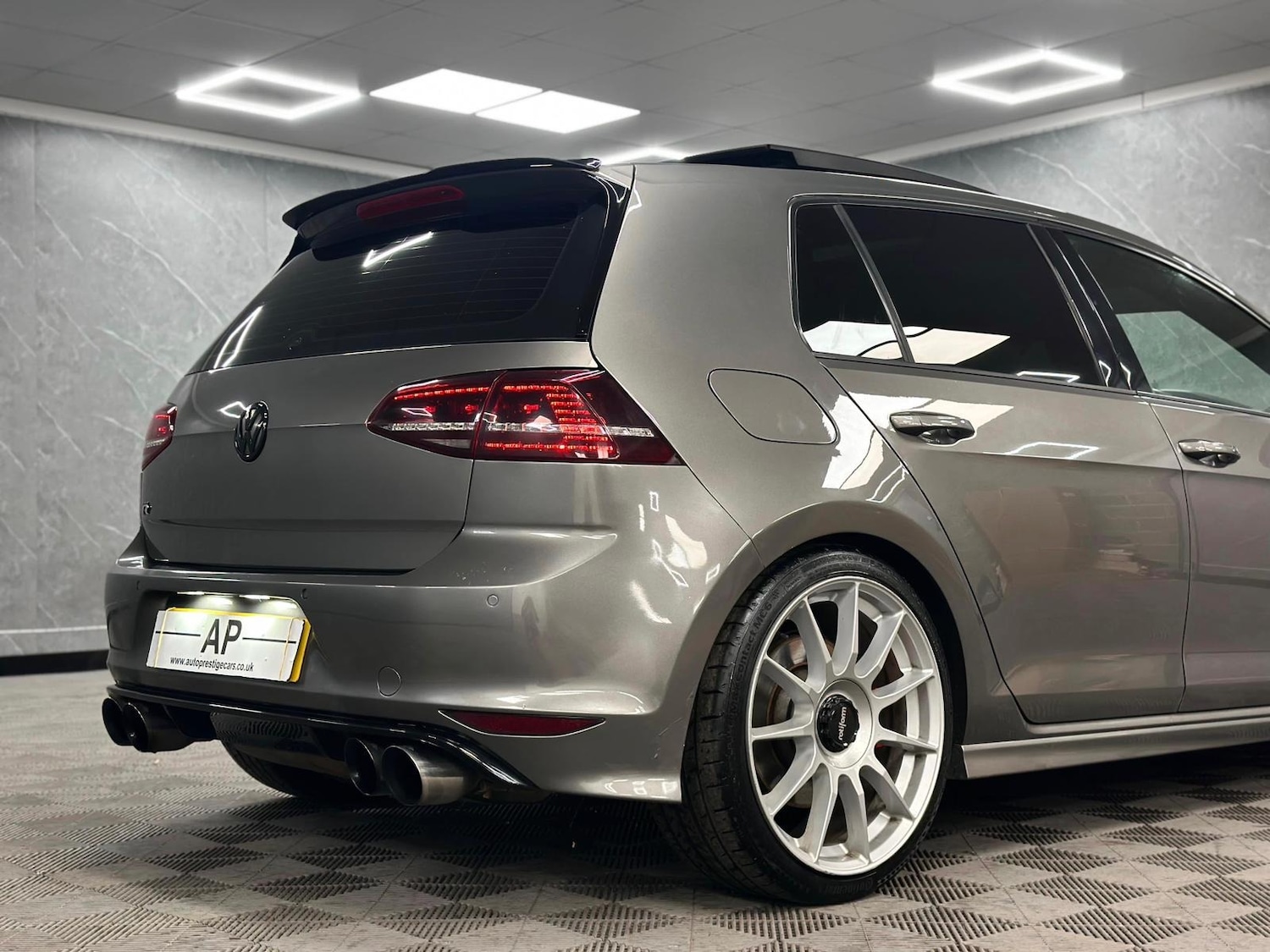 Used Volkswagen Golf 2014 for sale - 76885193: Photo 27