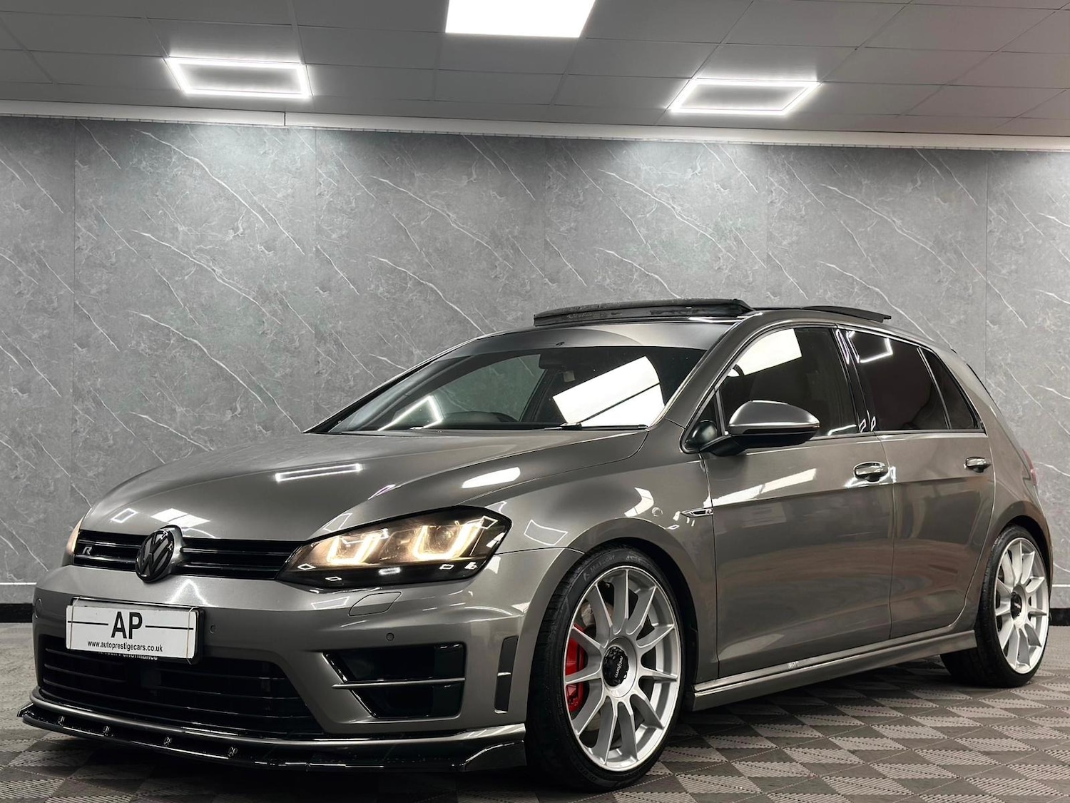 Used Volkswagen Golf 2014 for sale - 76885193: Photo 28