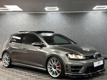 Used Volkswagen Golf 2014 for sale - 76885193: Photo