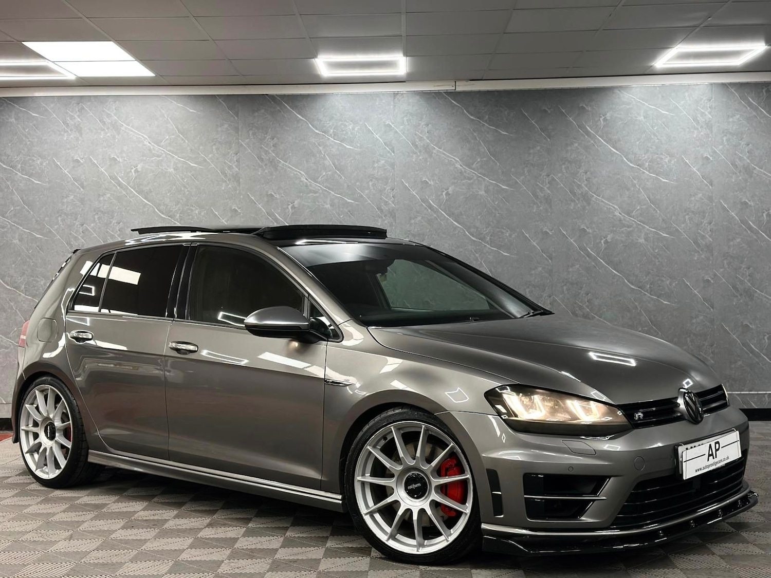 Used Volkswagen Golf 2014 for sale - 76885193: Photo 42