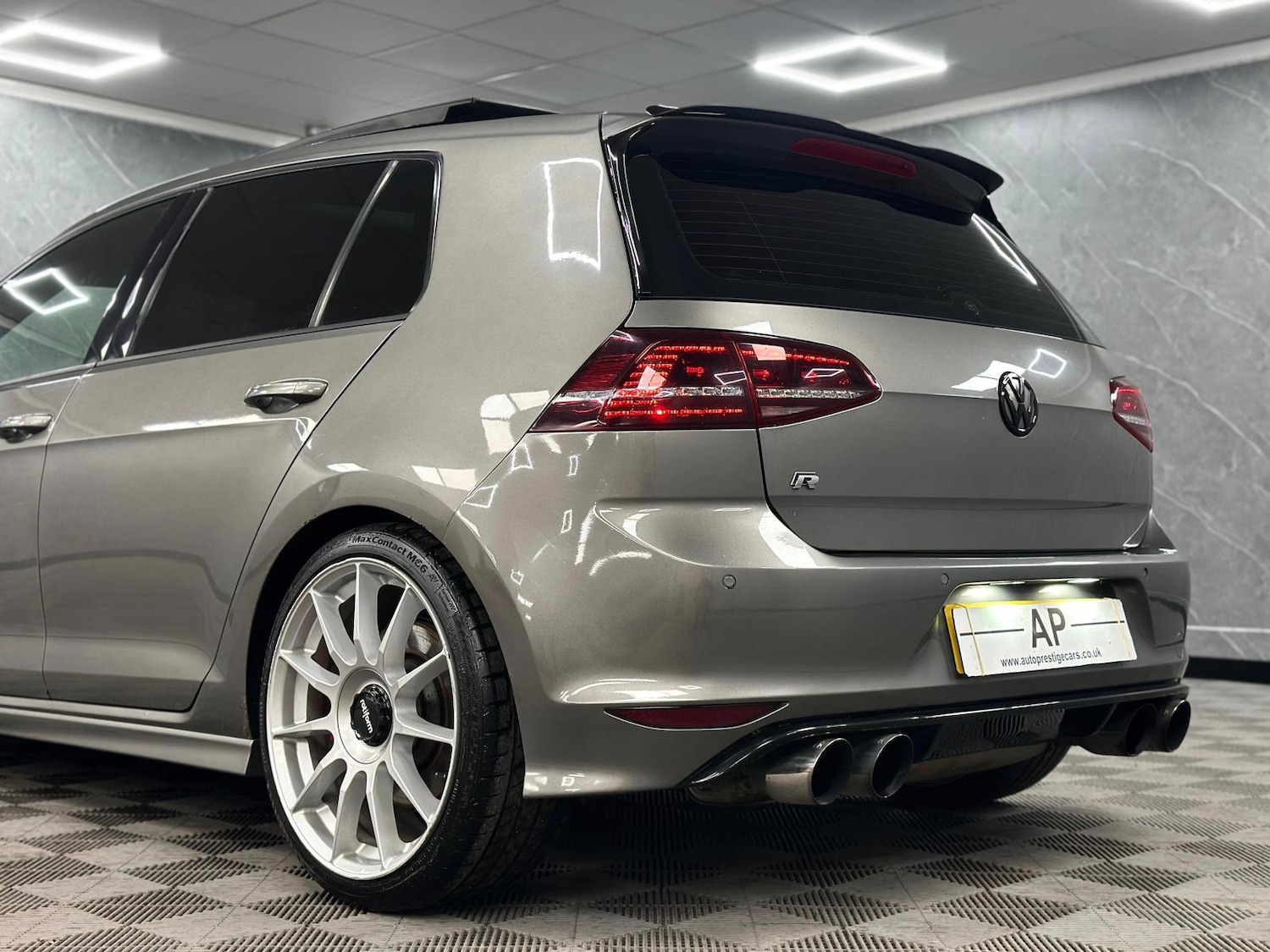 Used Volkswagen Golf 2014 for sale - 76885193: Photo 8