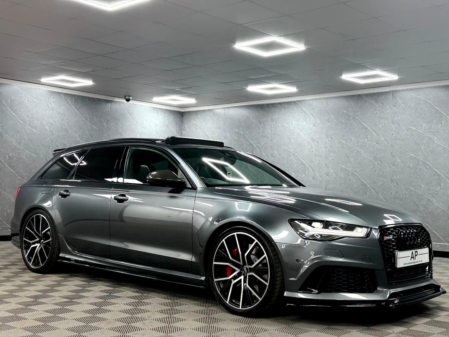 Used Audi RS6 2018 for sale - 77204911: Photo 30