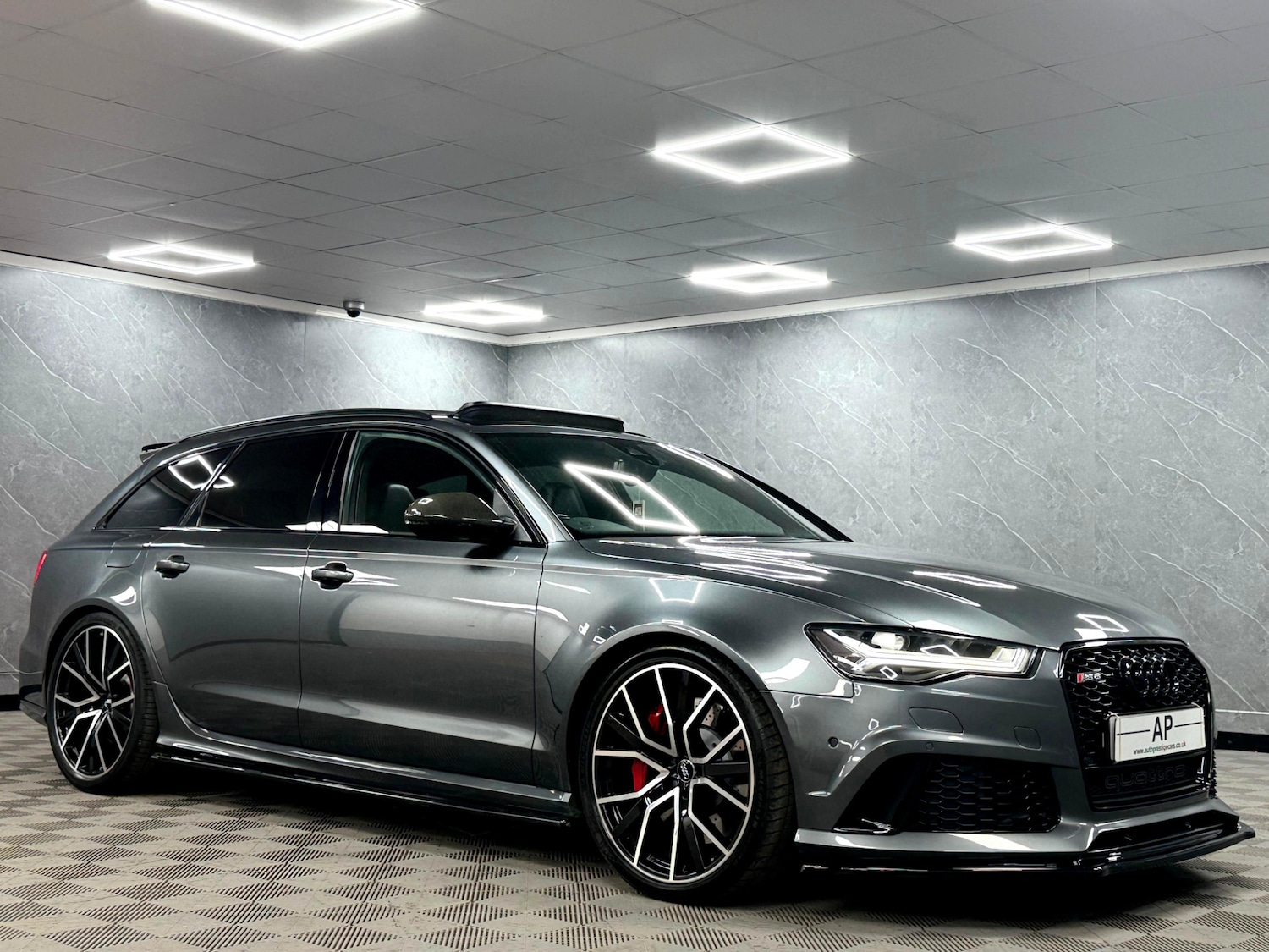 Used Audi RS6 2018 for sale - 77204911: Photo 5