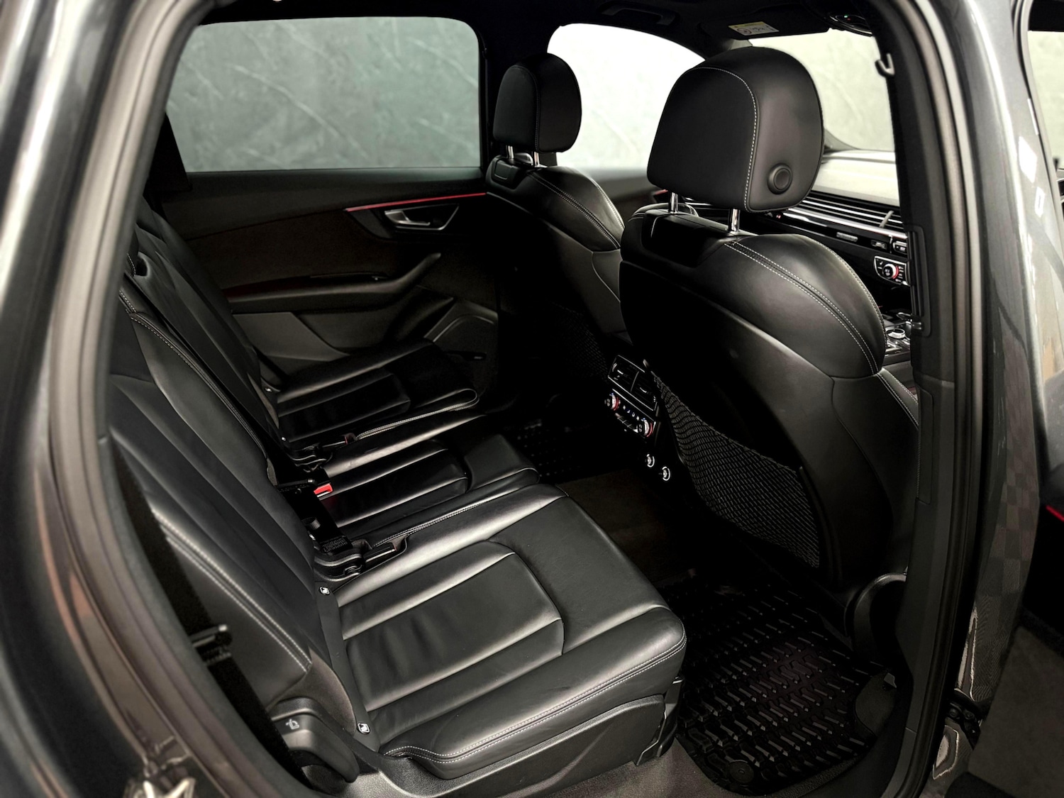 Used Audi Q7 2018 for sale - 77201490: Photo 19