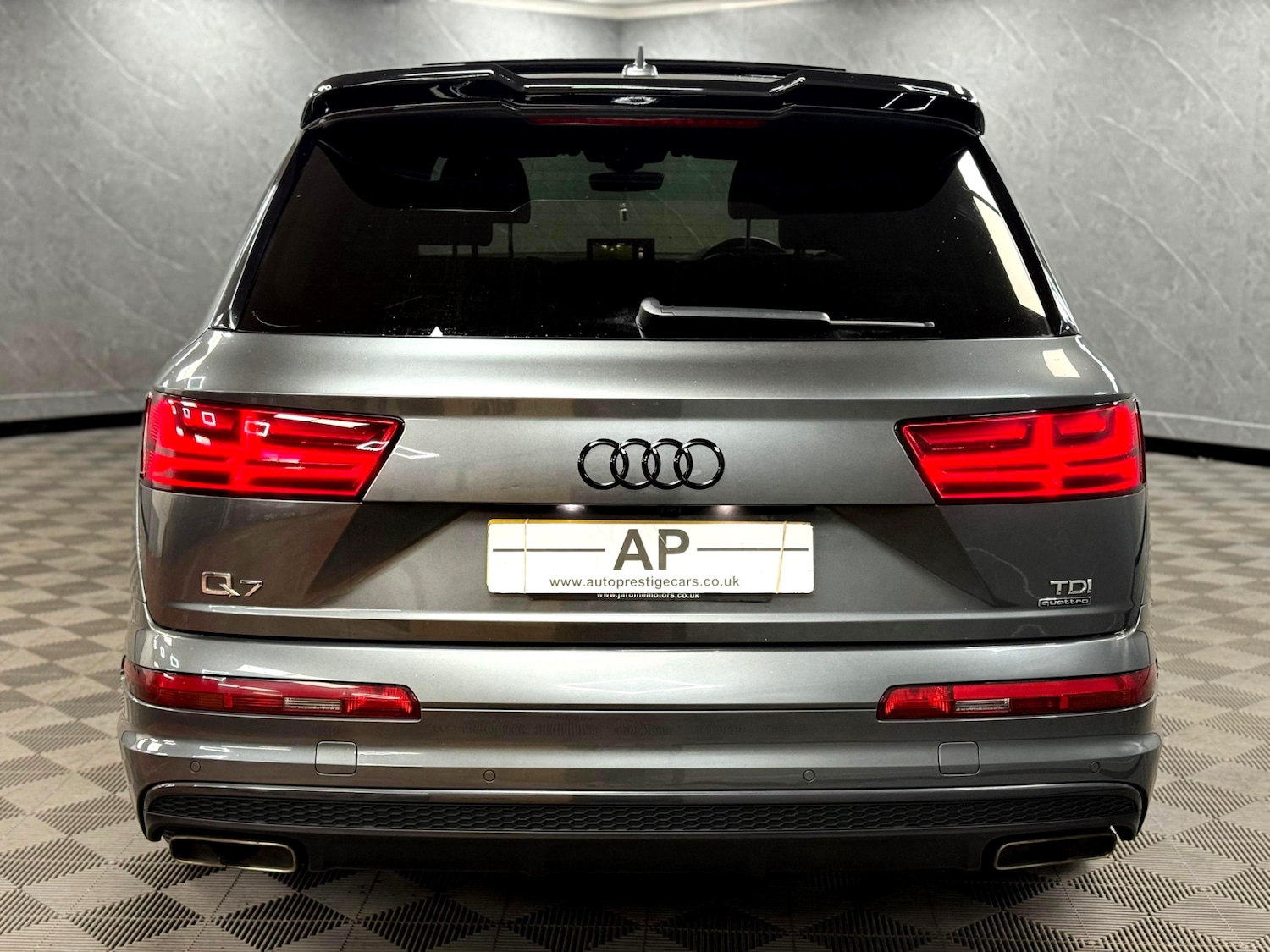 Used Audi Q7 2018 for sale - 77201490: Photo 30