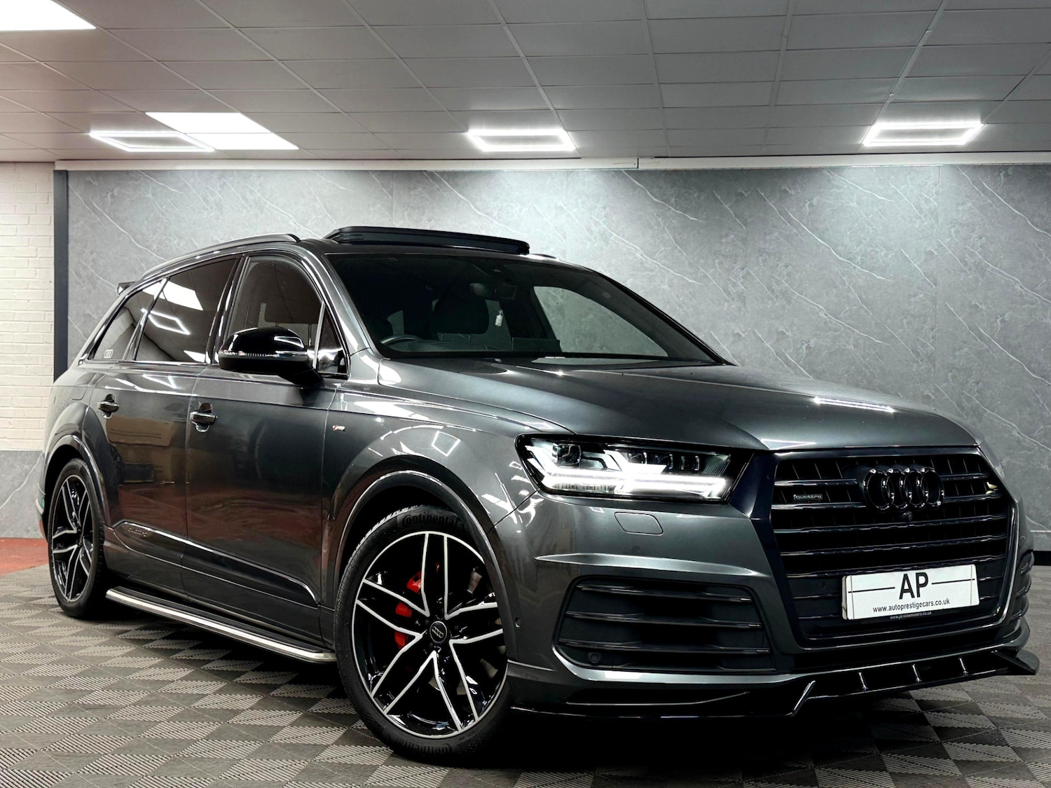 Used Audi Q7 2018 for sale - 77201490: Photo 32