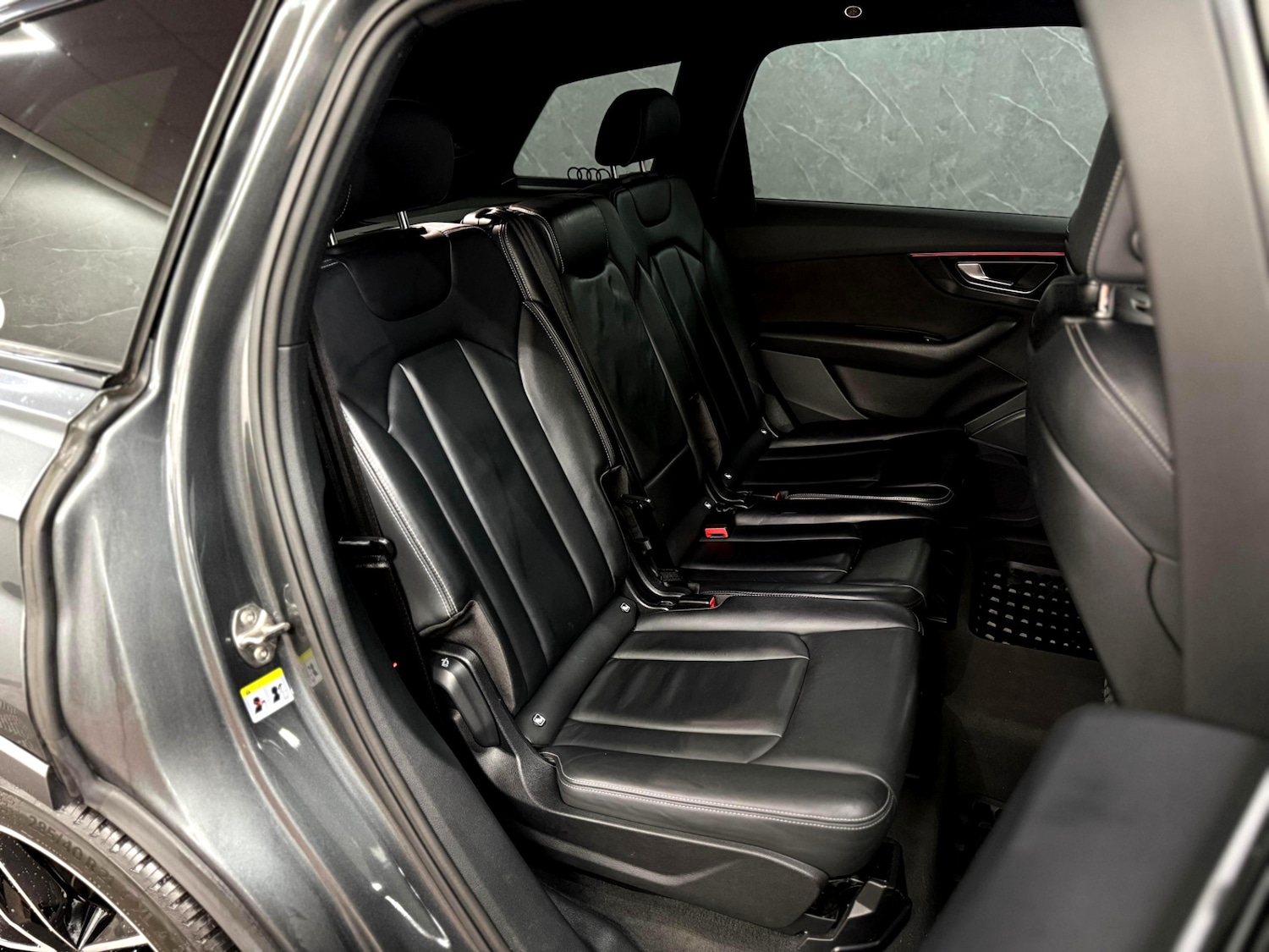 Used Audi Q7 2018 for sale - 77201490: Photo 40