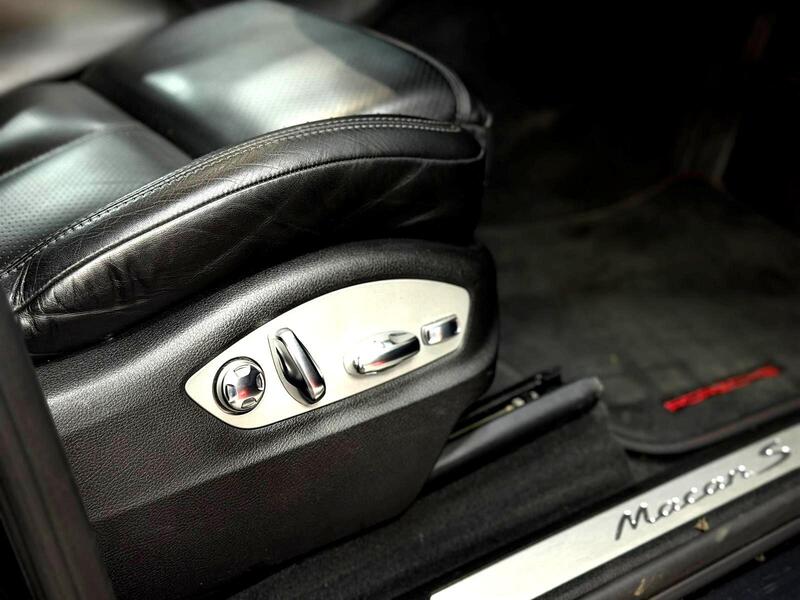 Used Porsche Macan 2017 for sale - 78220579: Photo 30