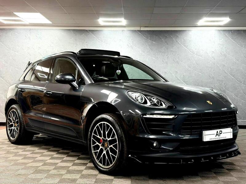Used Porsche Macan 2017 for sale - 78220579: Photo 4