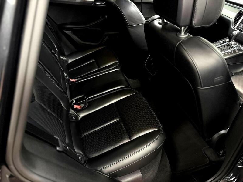 Used Porsche Macan 2017 for sale - 78220579: Photo 46