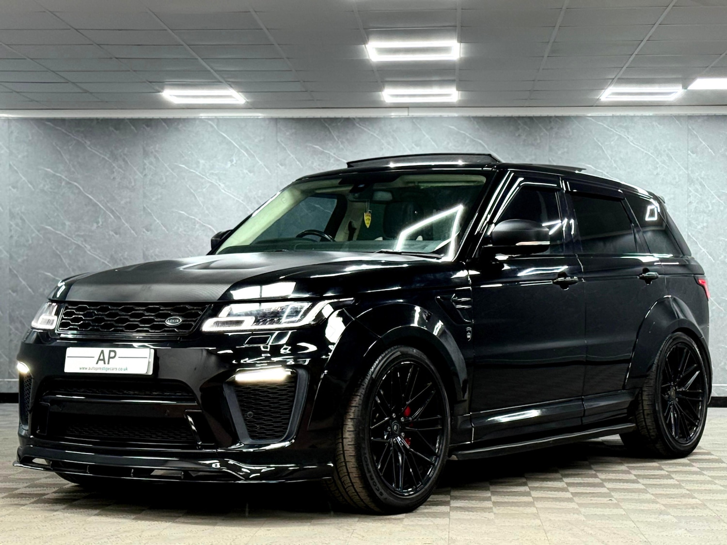 Used Land Rover Range Rover Sport 2014 for sale - 76950781: Photo 3