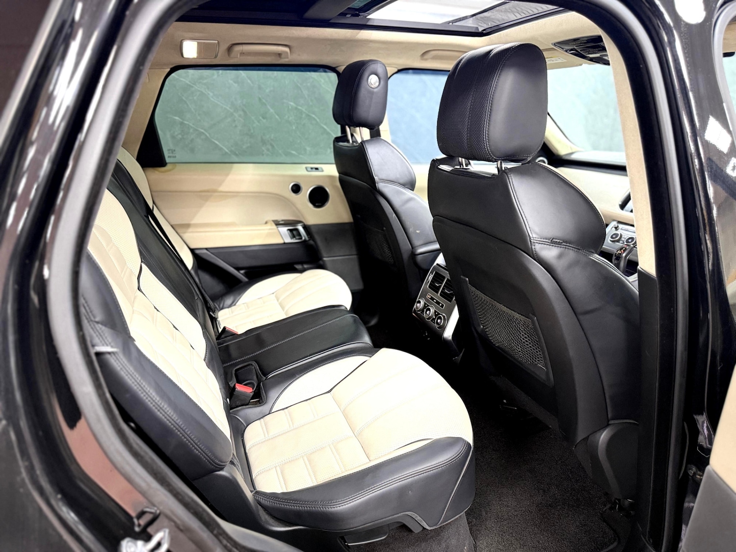 Used Land Rover Range Rover Sport 2014 for sale - 76950781: Photo 33