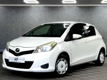 Used Toyota Yaris  for sale - 74557018: Photo